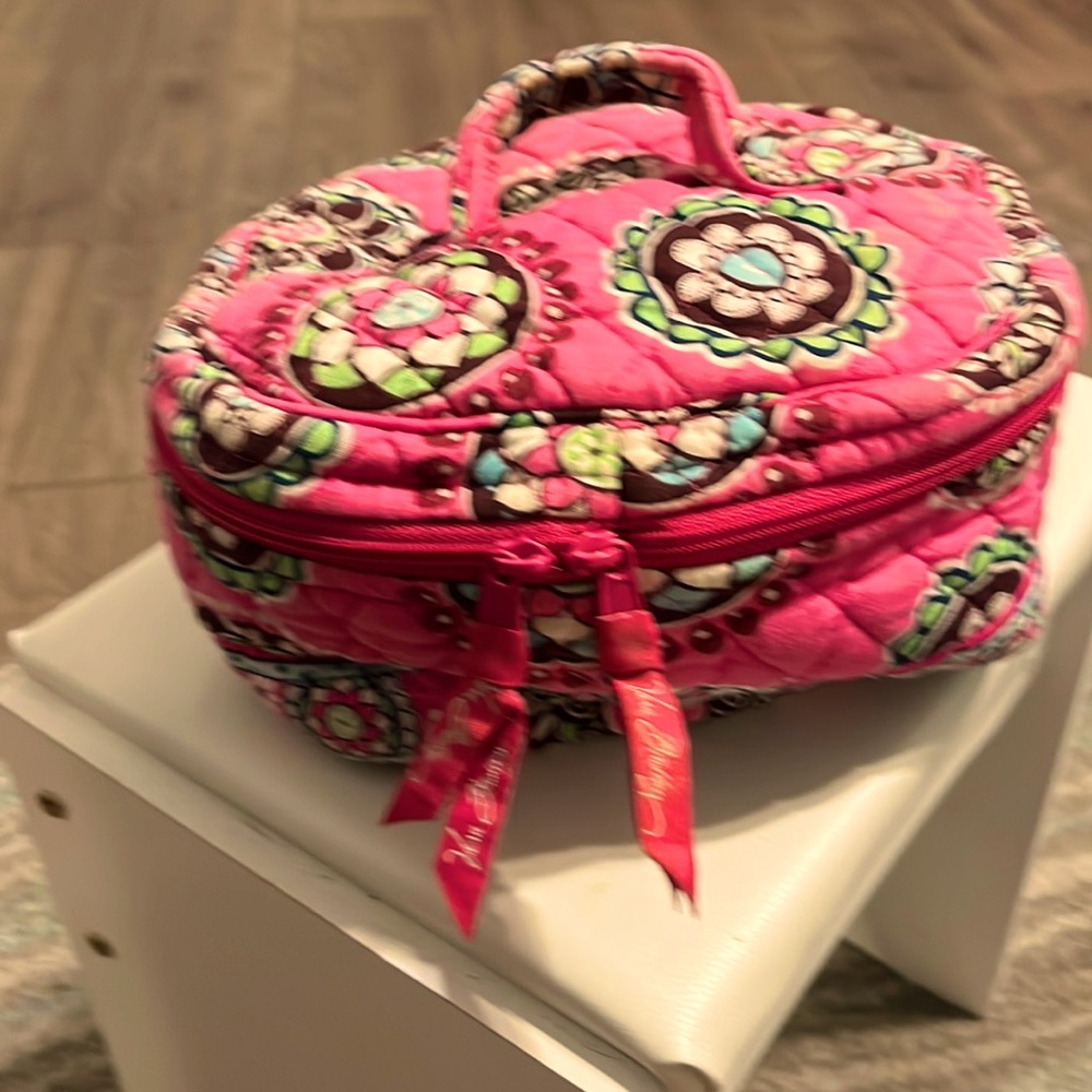 Vera Bradley make up bag